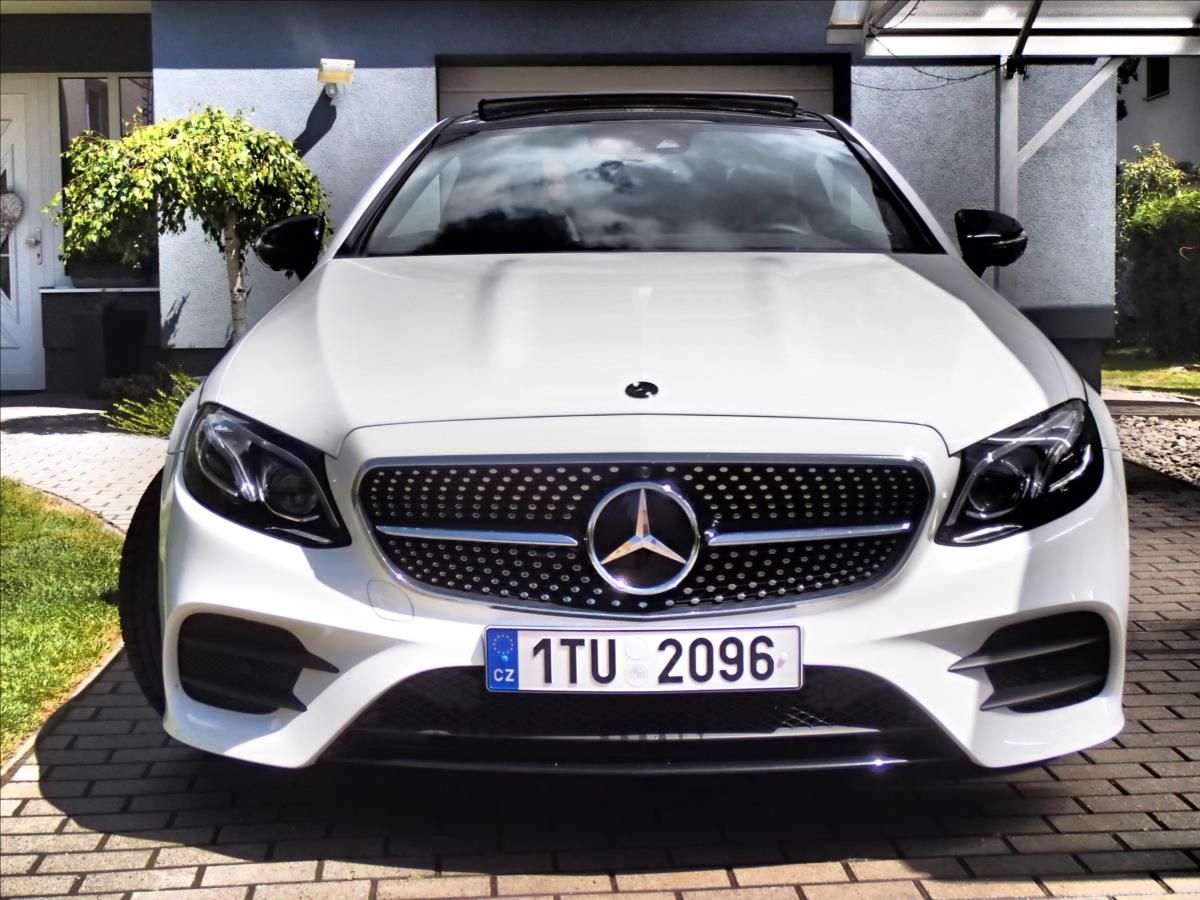 Mercedes-Benz Třídy E, 4 MATIC 1.maj ČR DPH,59TKM - fotka 2