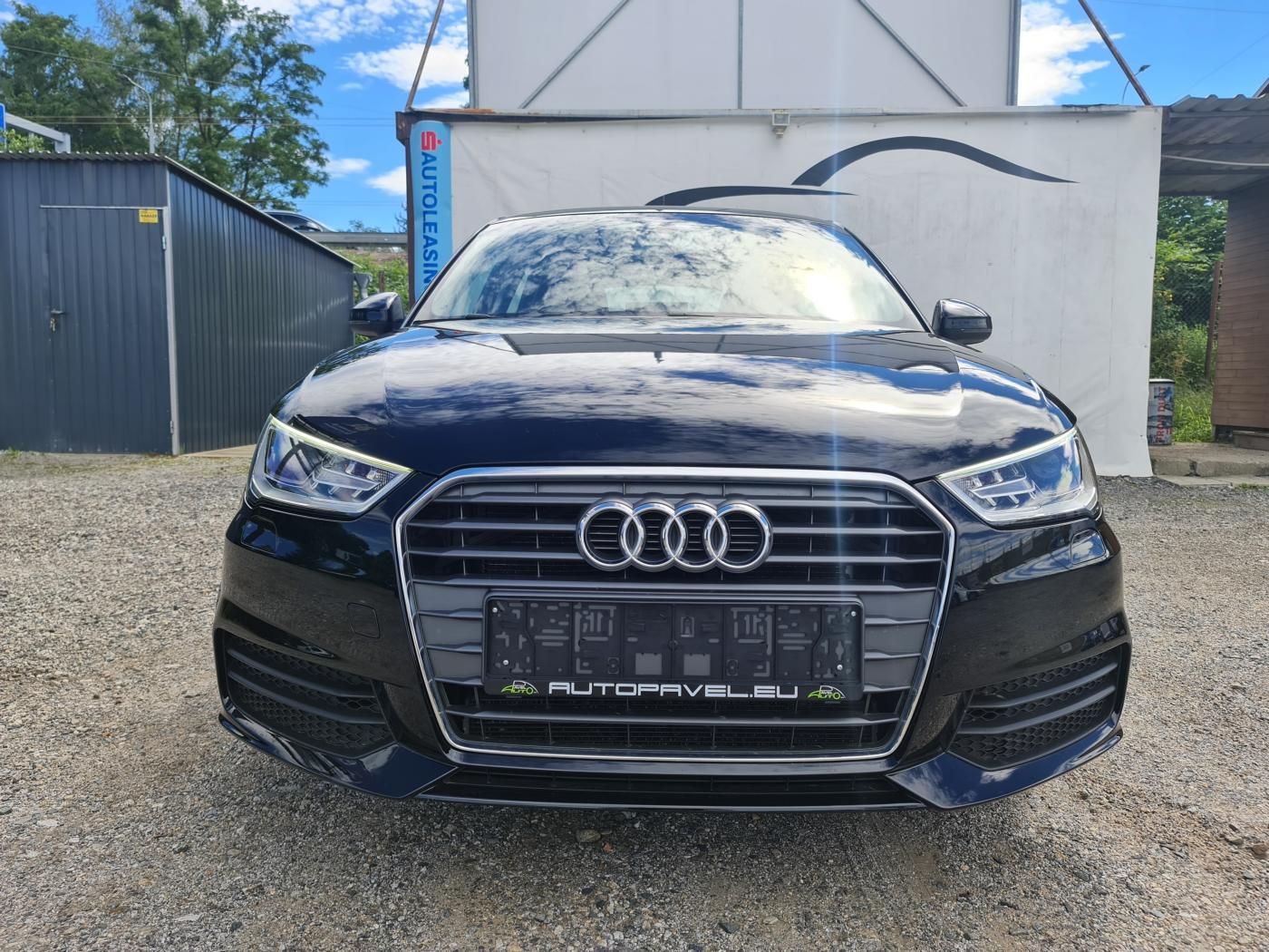 Audi A1, 1,0 TFSi  LED světla, NAVI, - fotka 2
