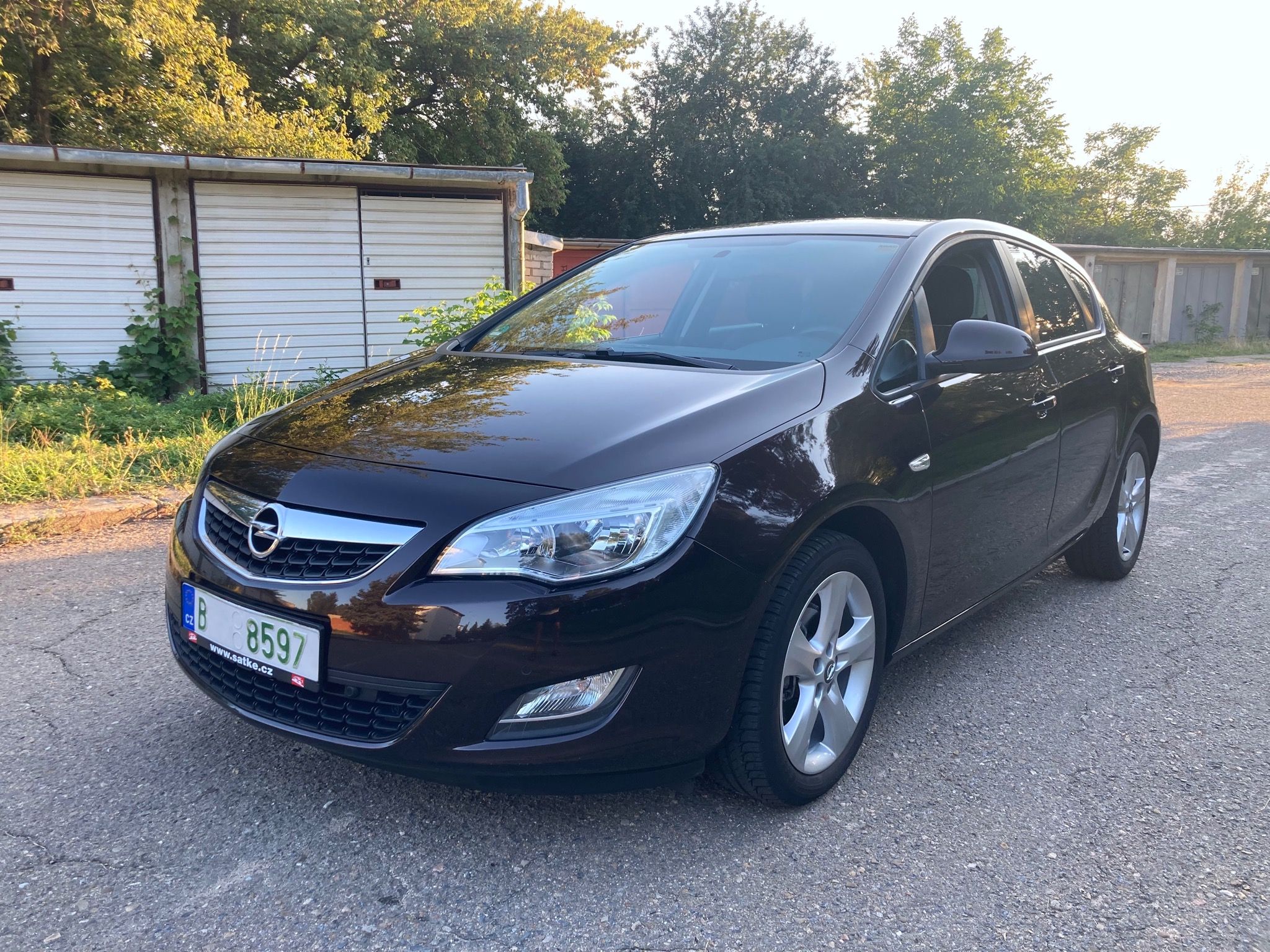 Opel Astra, Turbo, integrovaný nosič kol
