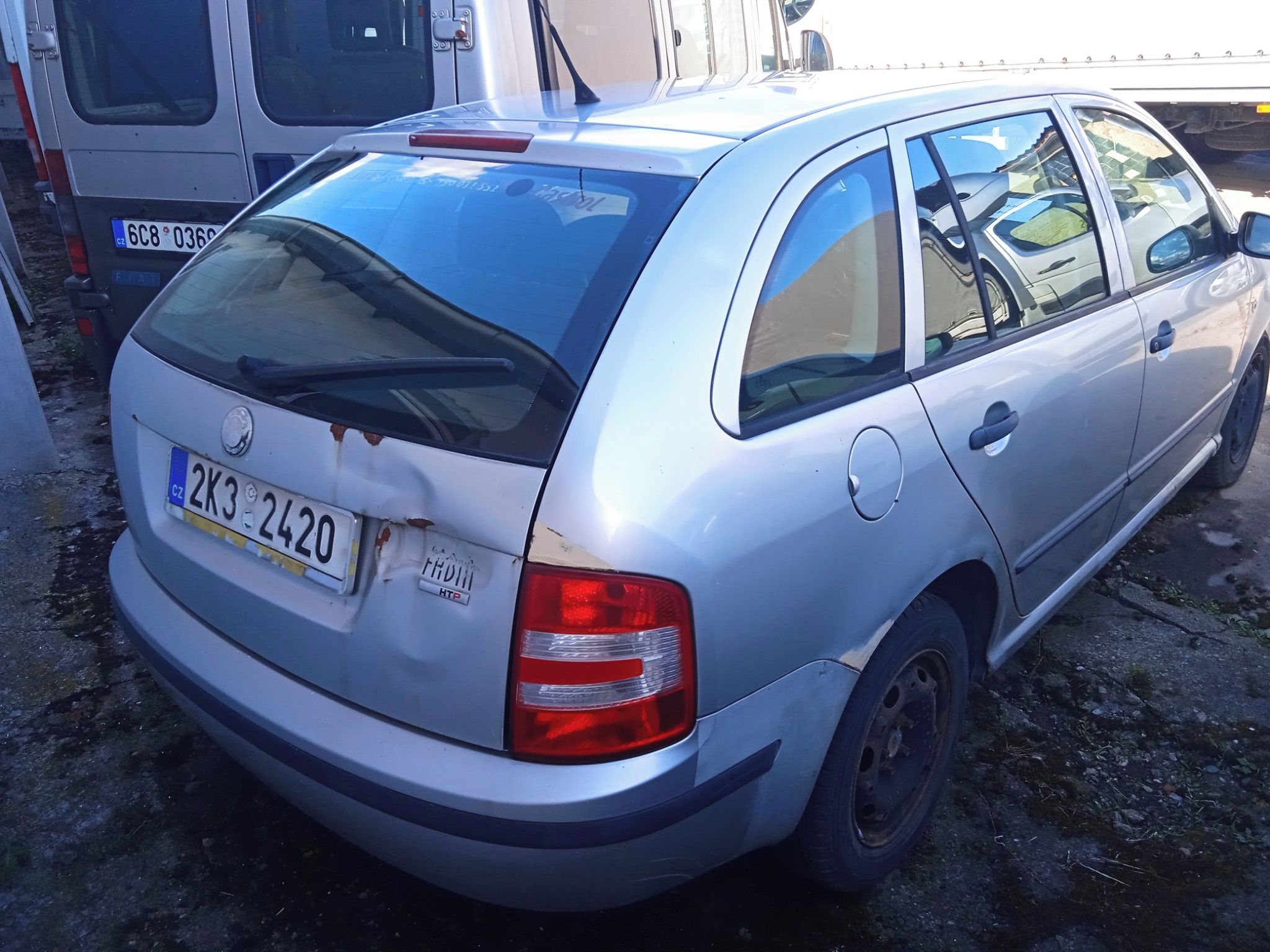 Škoda Fabia, 1,2i12v 47kw,ČR,SERVISKA,KLIMA - fotka 4