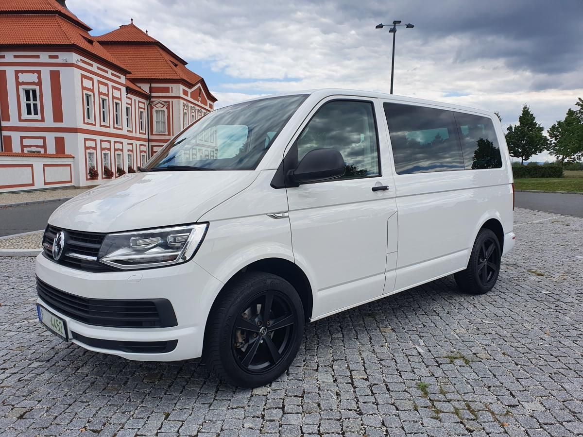 Volkswagen Multivan, 110Kw, TOP STAV, LED, SPLÁTKY