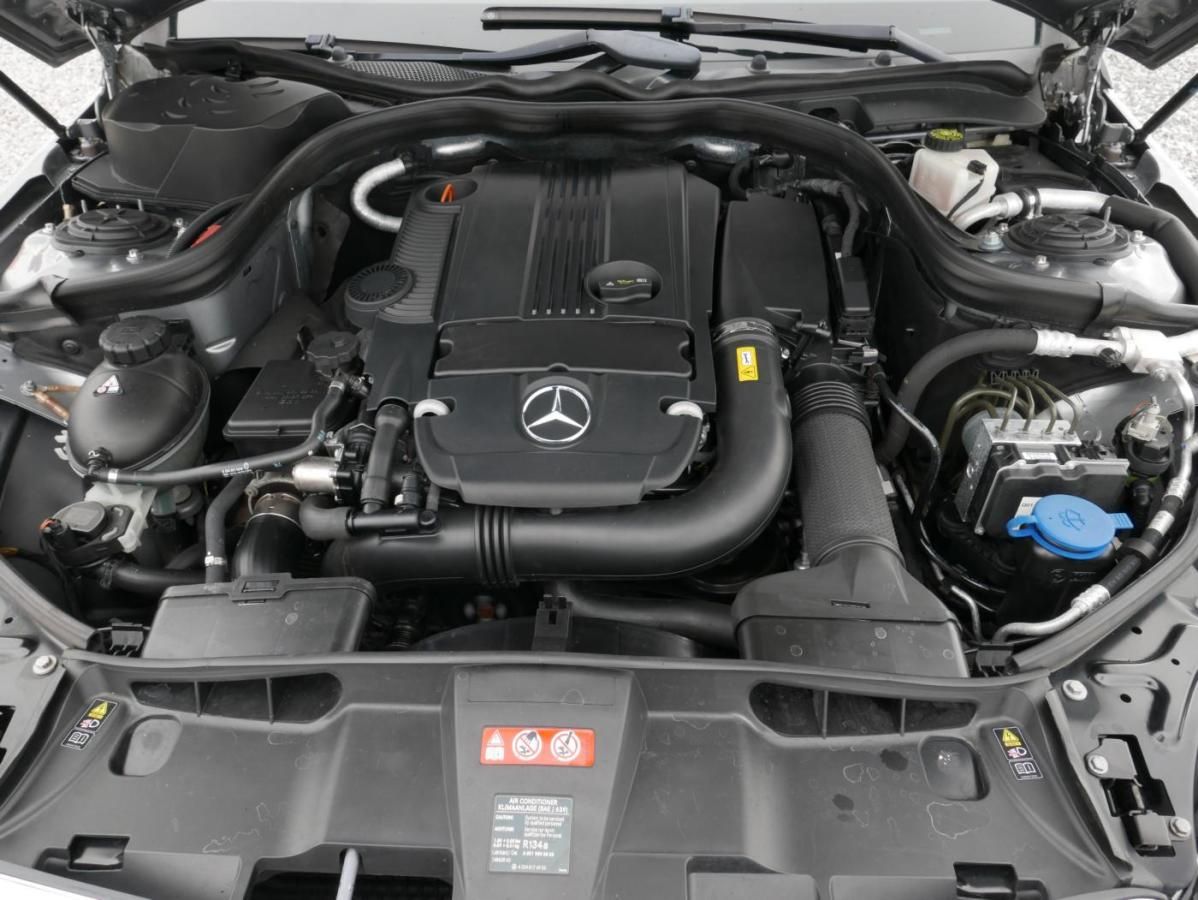Mercedes-Benz Třídy E, E-250 CGI Avantgarde Automat - fotka 5