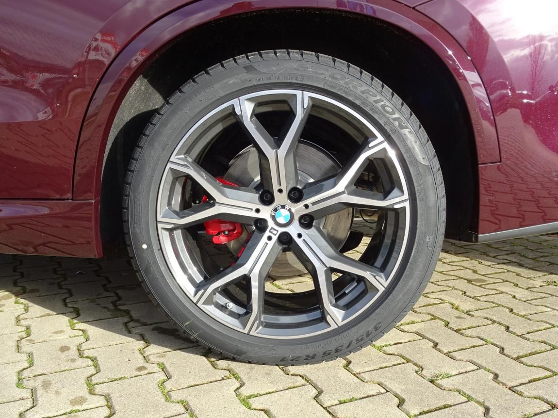 BMW X5, xDrive40i - fotka 6
