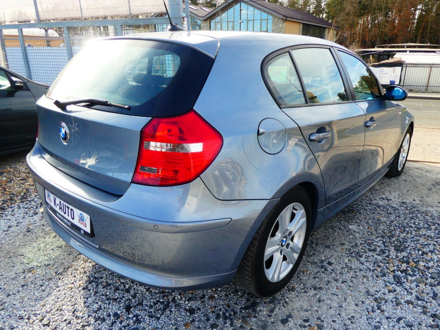 BMW Řada 1, 118d 105kW *Nove Rozvody*Stav* - fotka 4