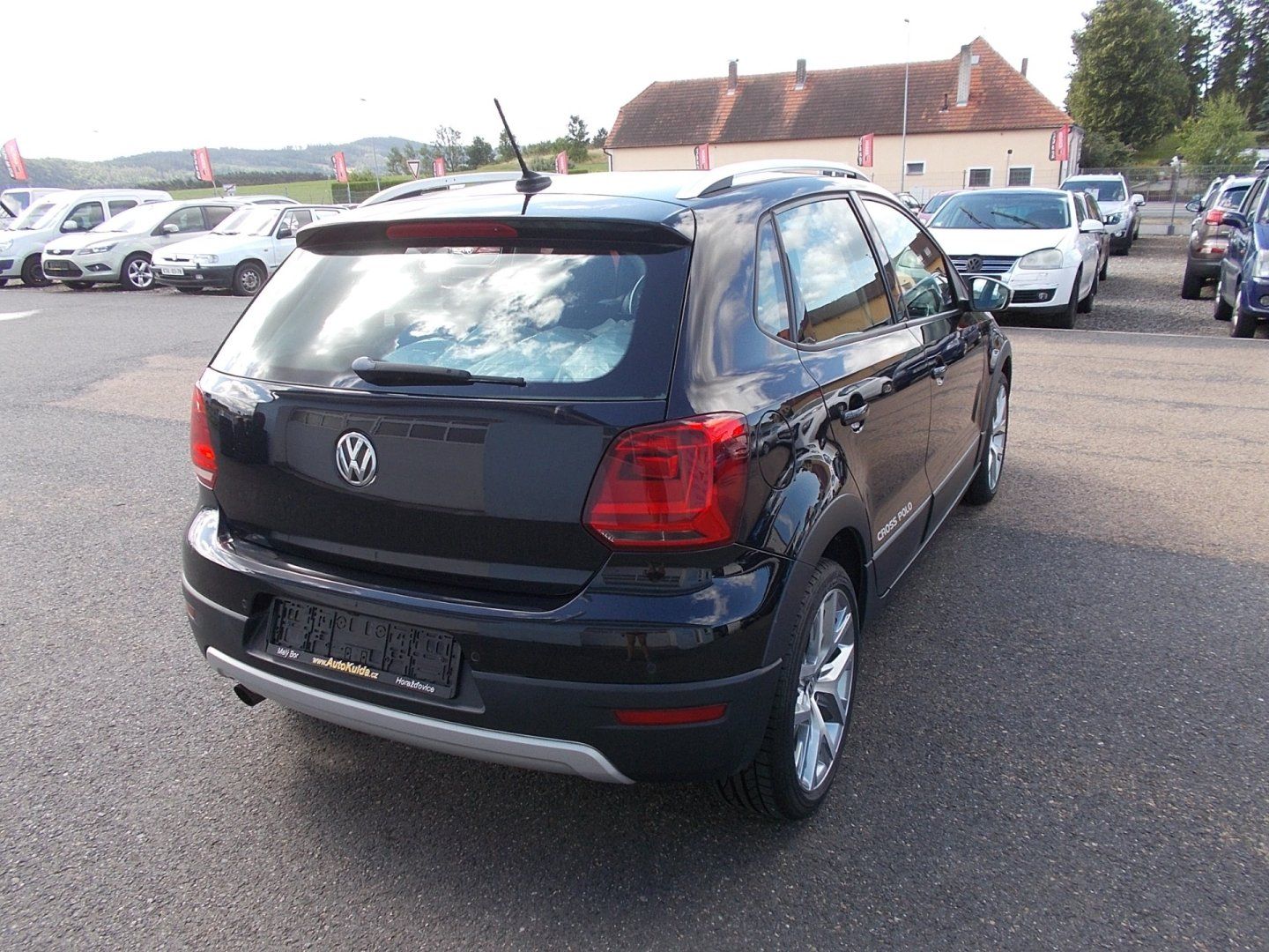 Volkswagen Polo, Cross 1,2 TSi,66kW, DSG, Navi - fotka 5