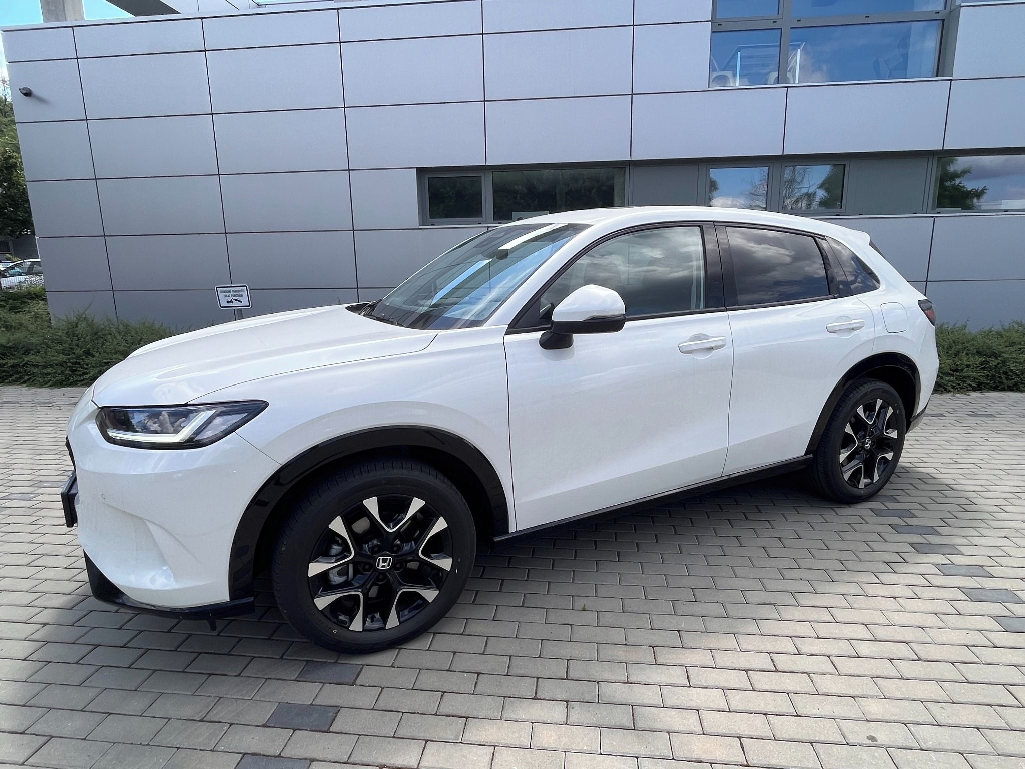 Honda ZR-V, 2.0e:HEV Advance - fotka 4
