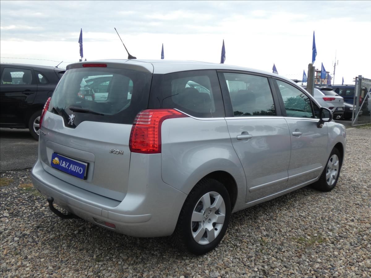 Peugeot 5008, 1,6 THP - fotka 4