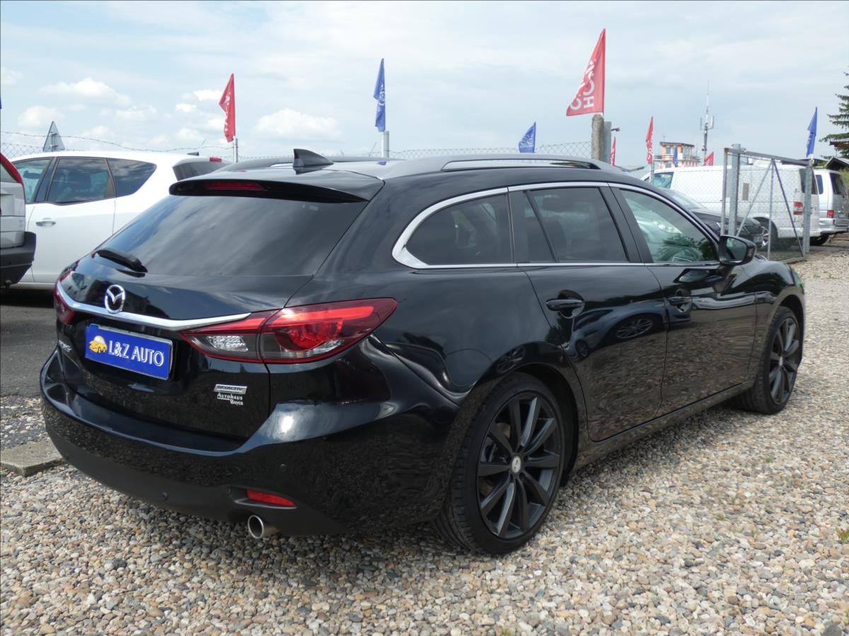 Mazda 6, 2,2 Skyactiv - fotka 4