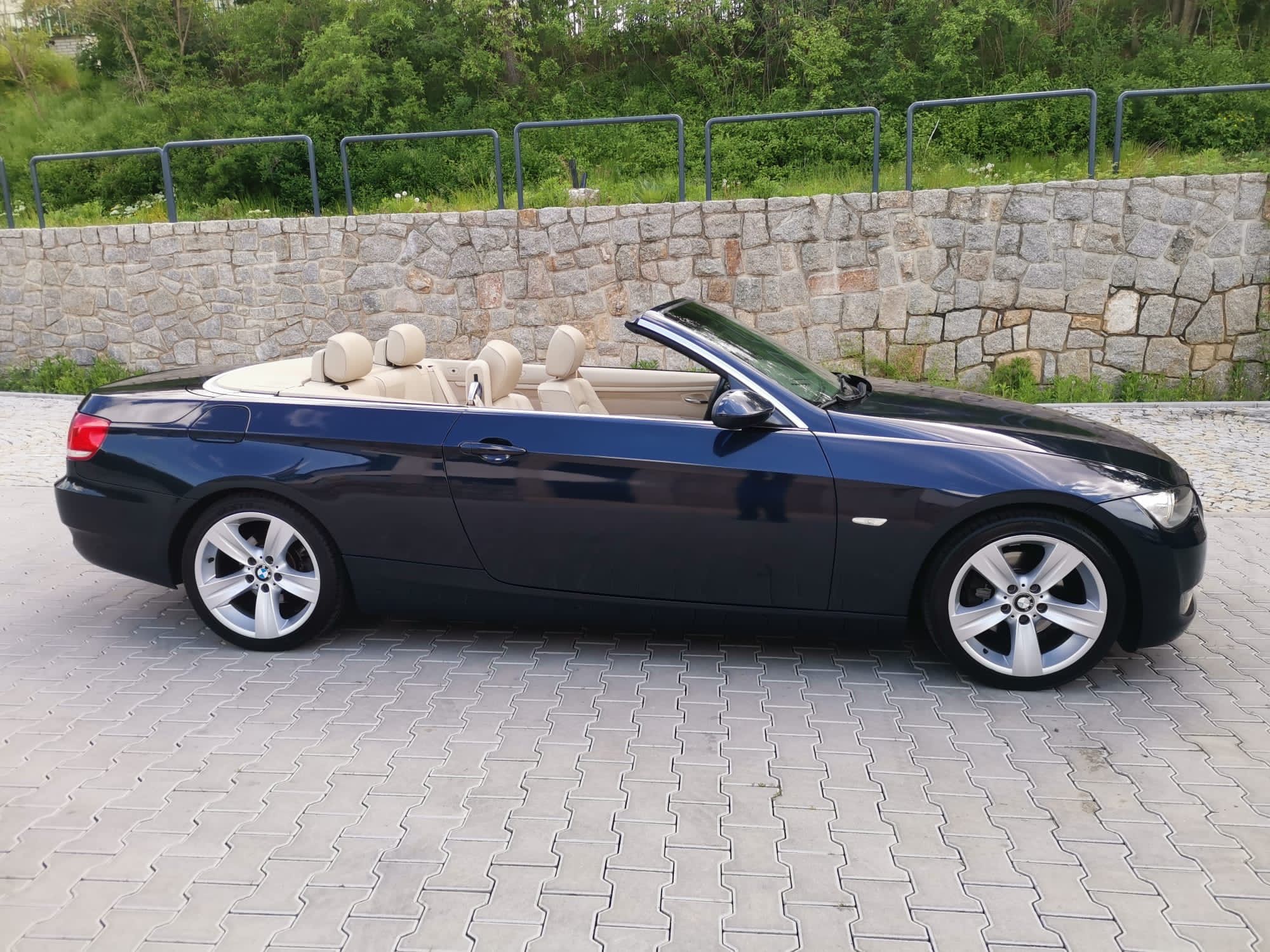 BMW Řada 3, 320D KŮŽE TEMPOMAT - fotka 2