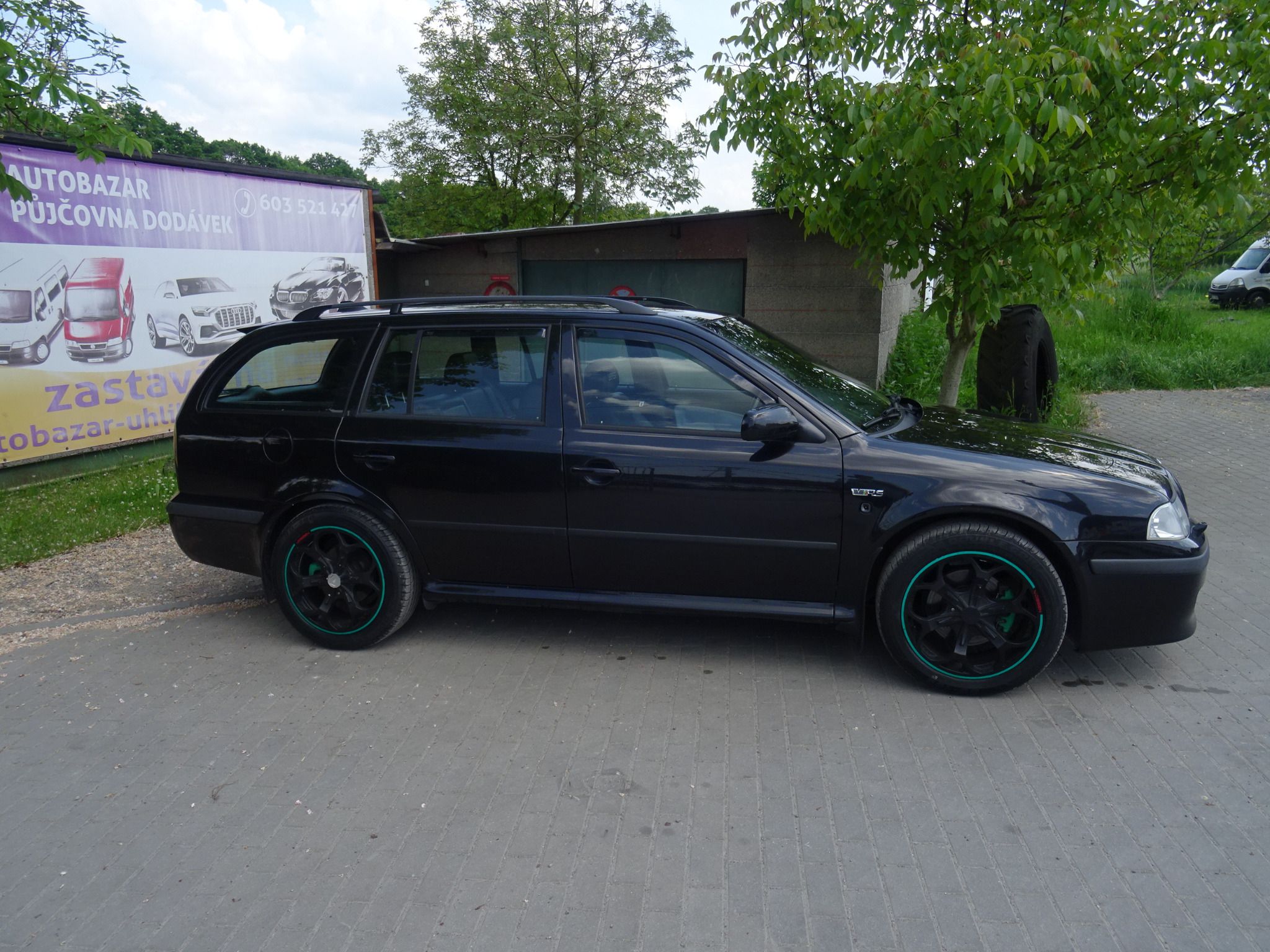 Škoda Octavia, RS 1.8 i  20V Turbo 132kW - fotka 3