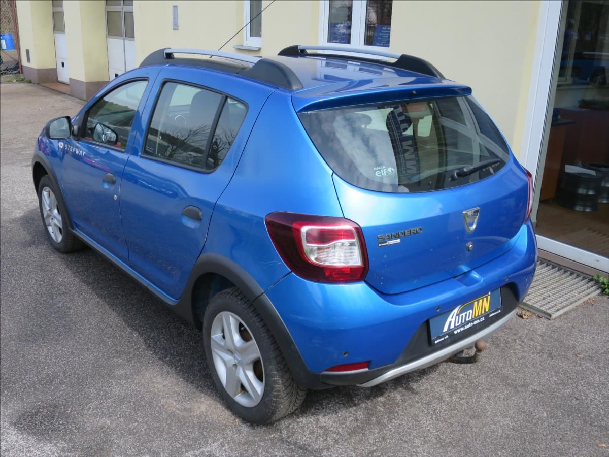 Dacia Sandero, 0,9 TCe 90 k Stepway Arctica - fotka 6