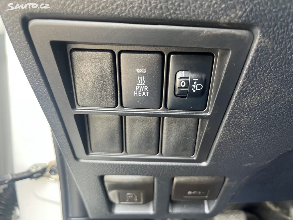 Toyota Hilux, fotka 20