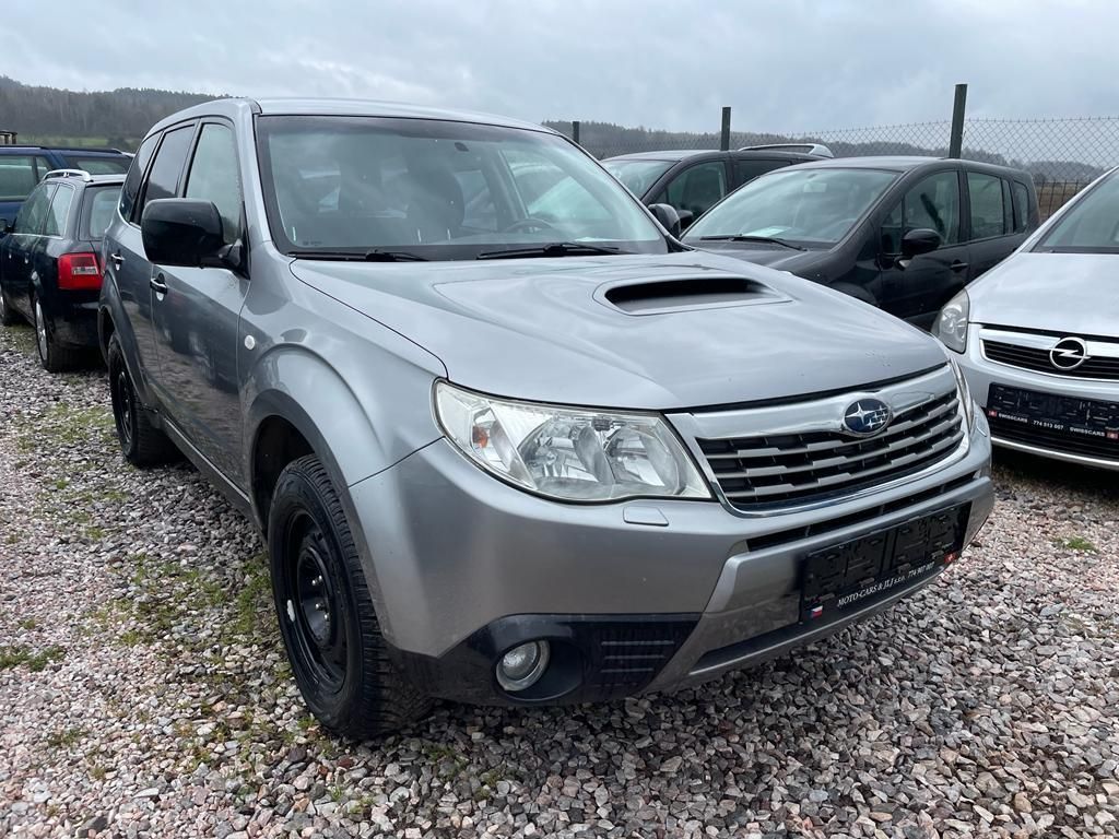 Subaru Forester, 2,0 TD  AWD  108 KW - fotka 5