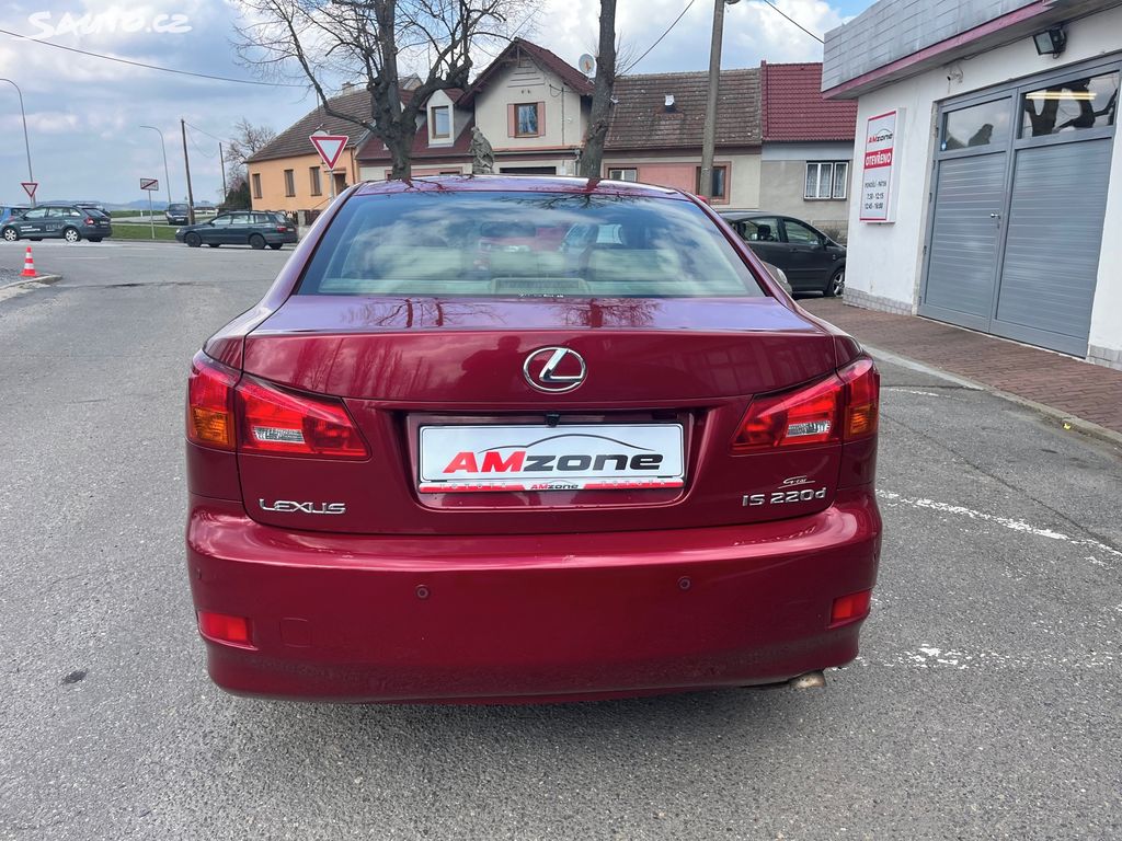 Lexus IS, fotka 5