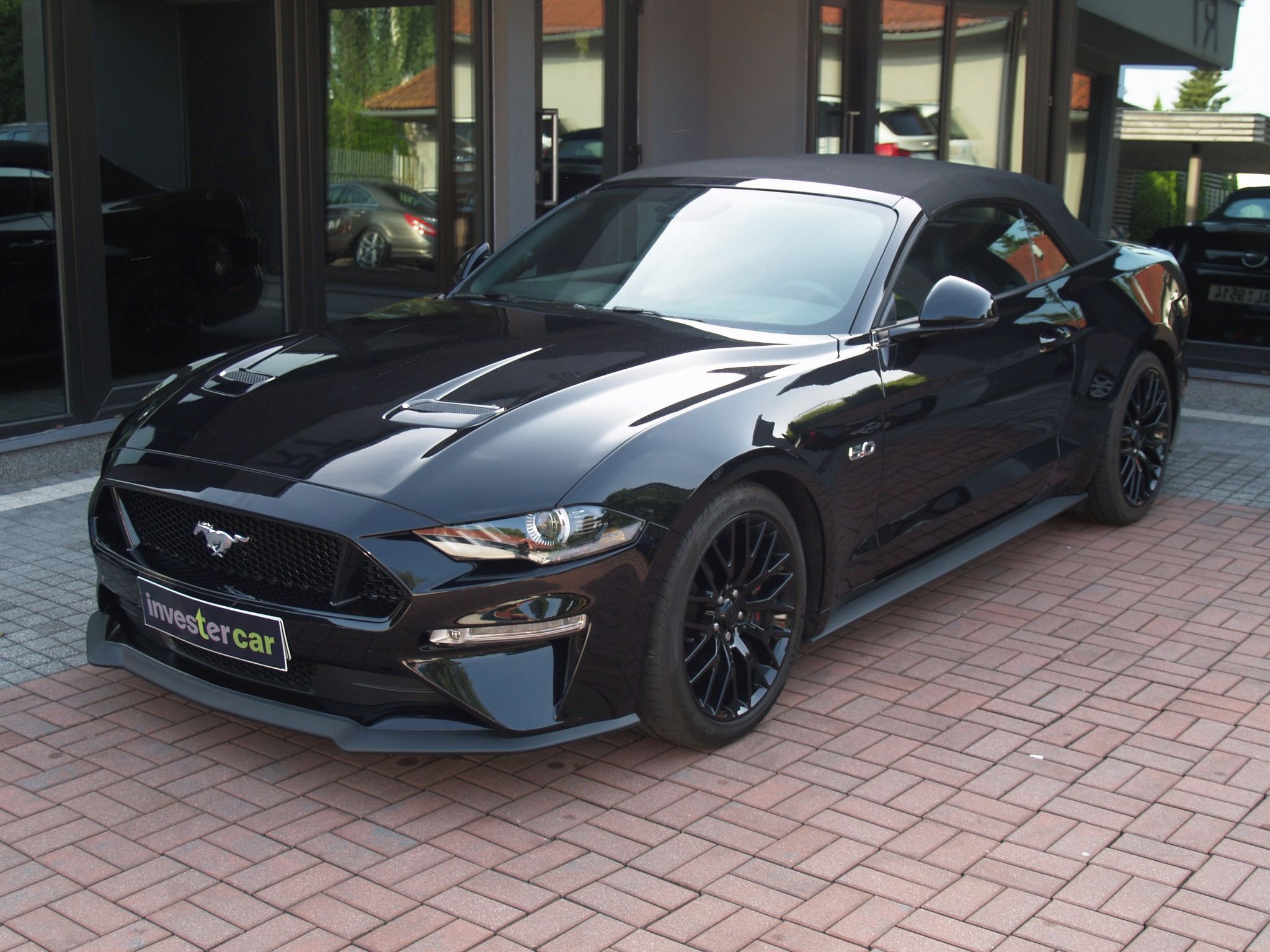 Ford Mustang - fotka 2