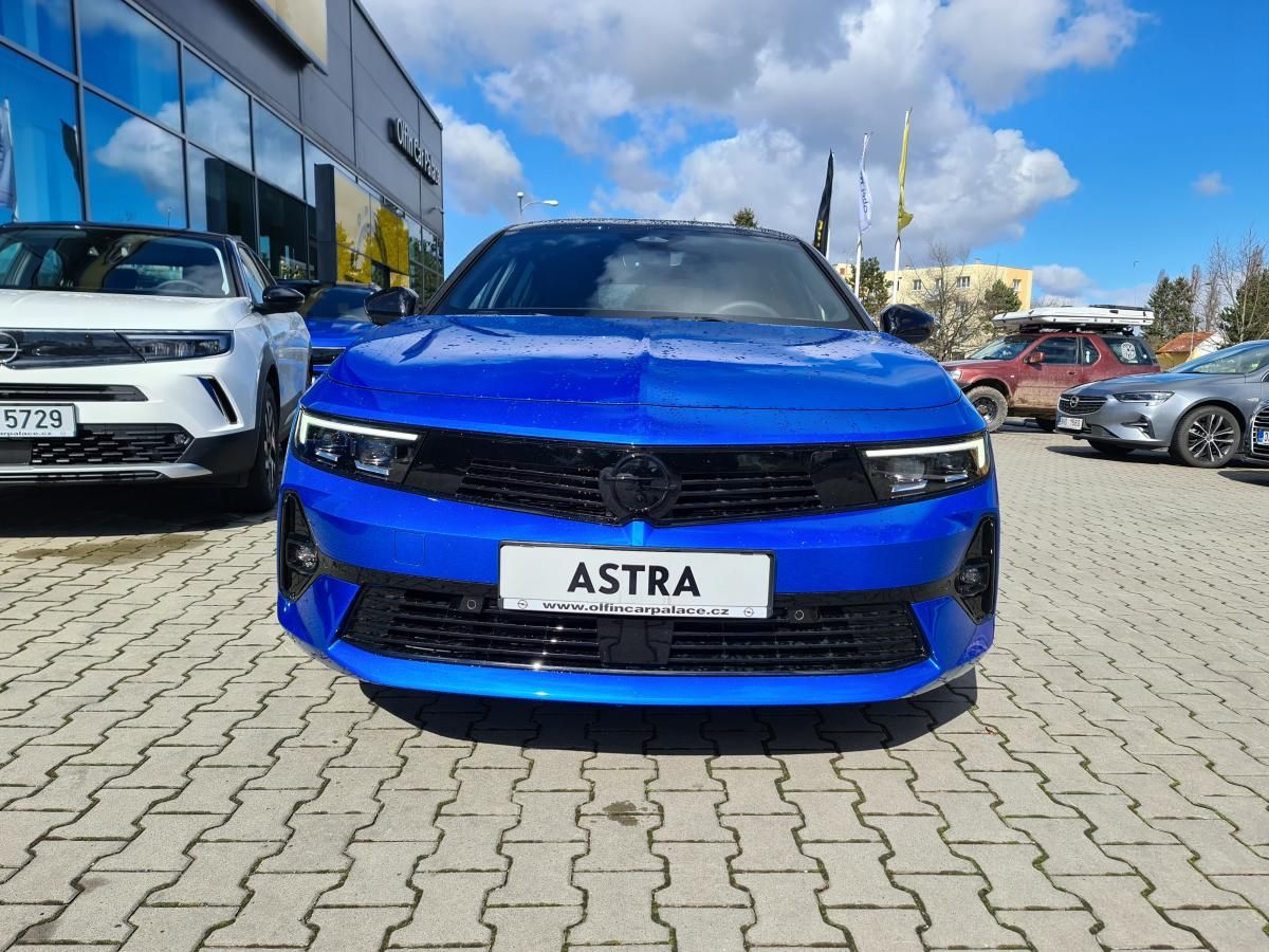 Opel Astra, GS (Ultimate) 1.5 CDTI AT8 - fotka 2