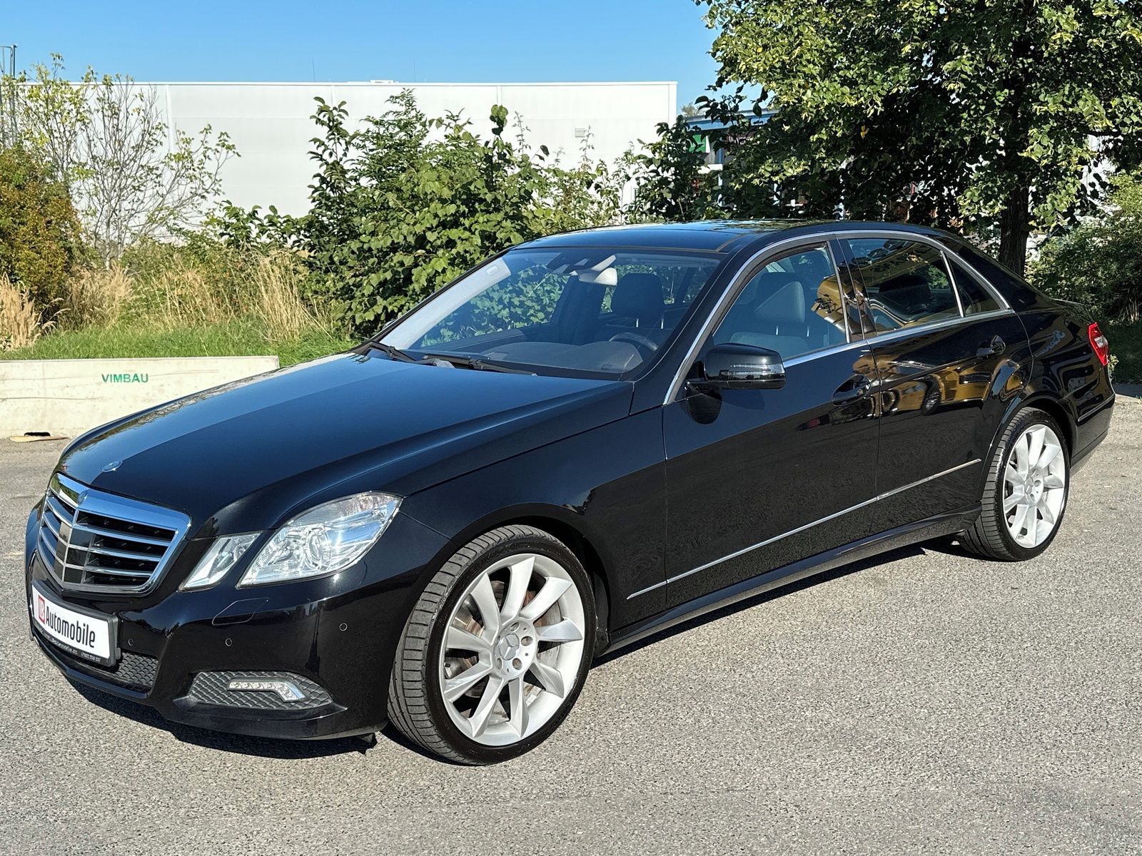 Mercedes-Benz Třídy E, 350 4Matic NAVI PANORAMA TAŽNÉ