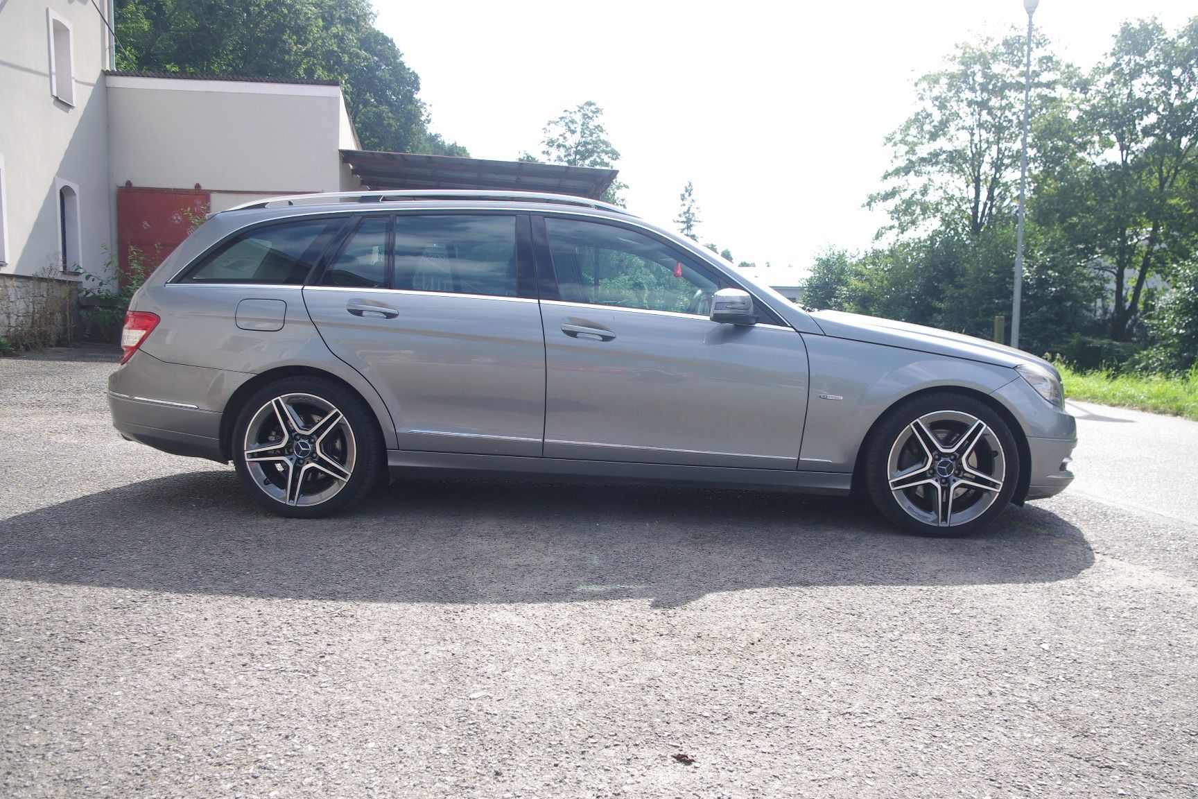 Mercedes-Benz Třídy C, 350 CDi - 4 Matic - fotka 6