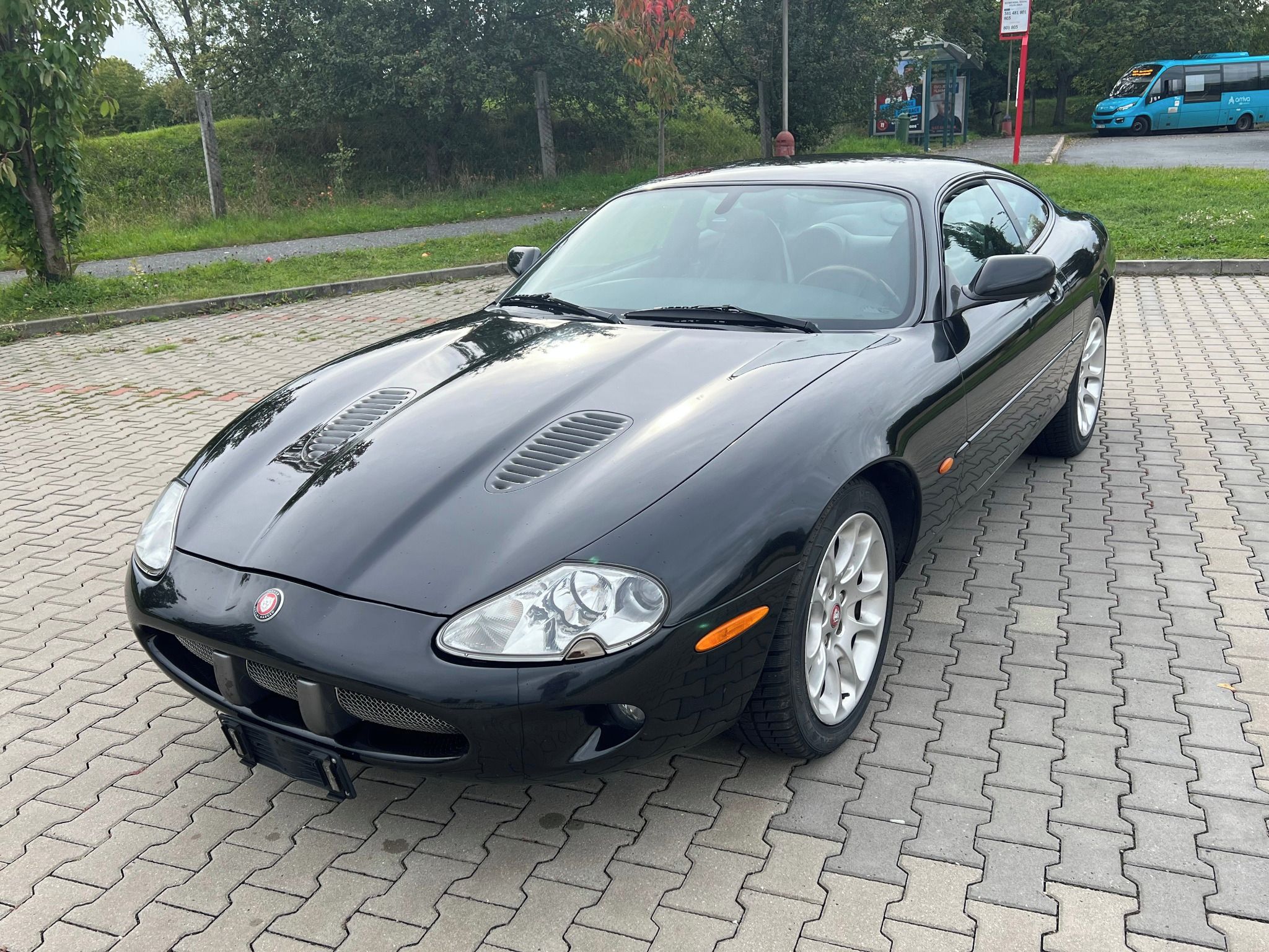 Jaguar XKR, 4.0 V8 Supercharged. Navi. - fotka 3