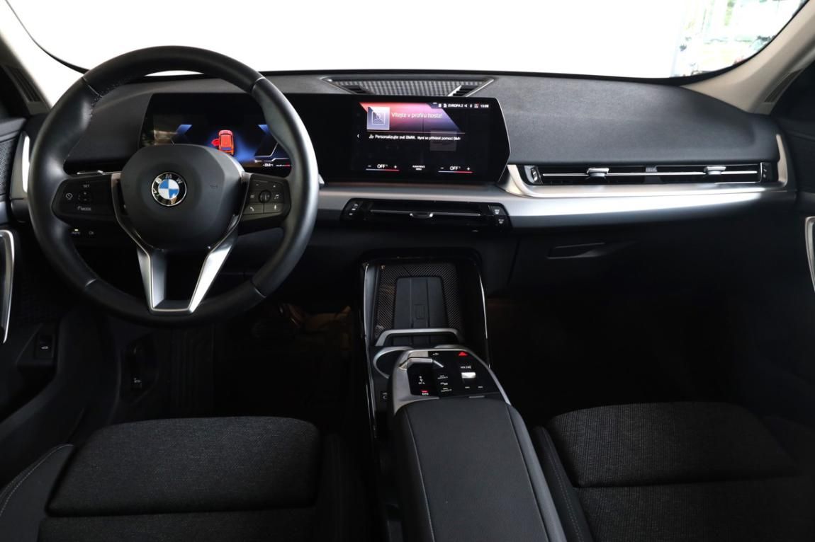 BMW X1, sDrive18d - fotka 5