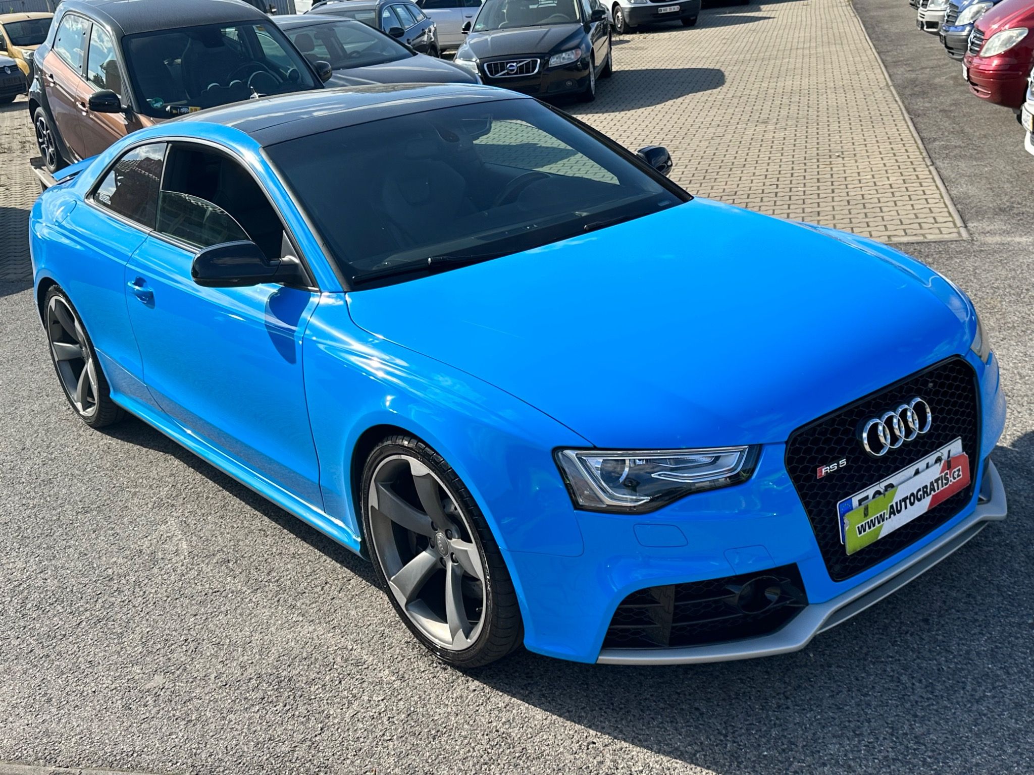 Audi RS5, 4.2i-331KW-4x4-NAPROSTO-TOP - fotka 5
