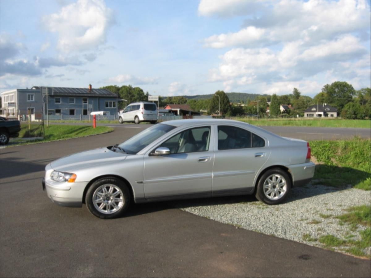 Volvo S60, 2,5   2.5 T - fotka 5
