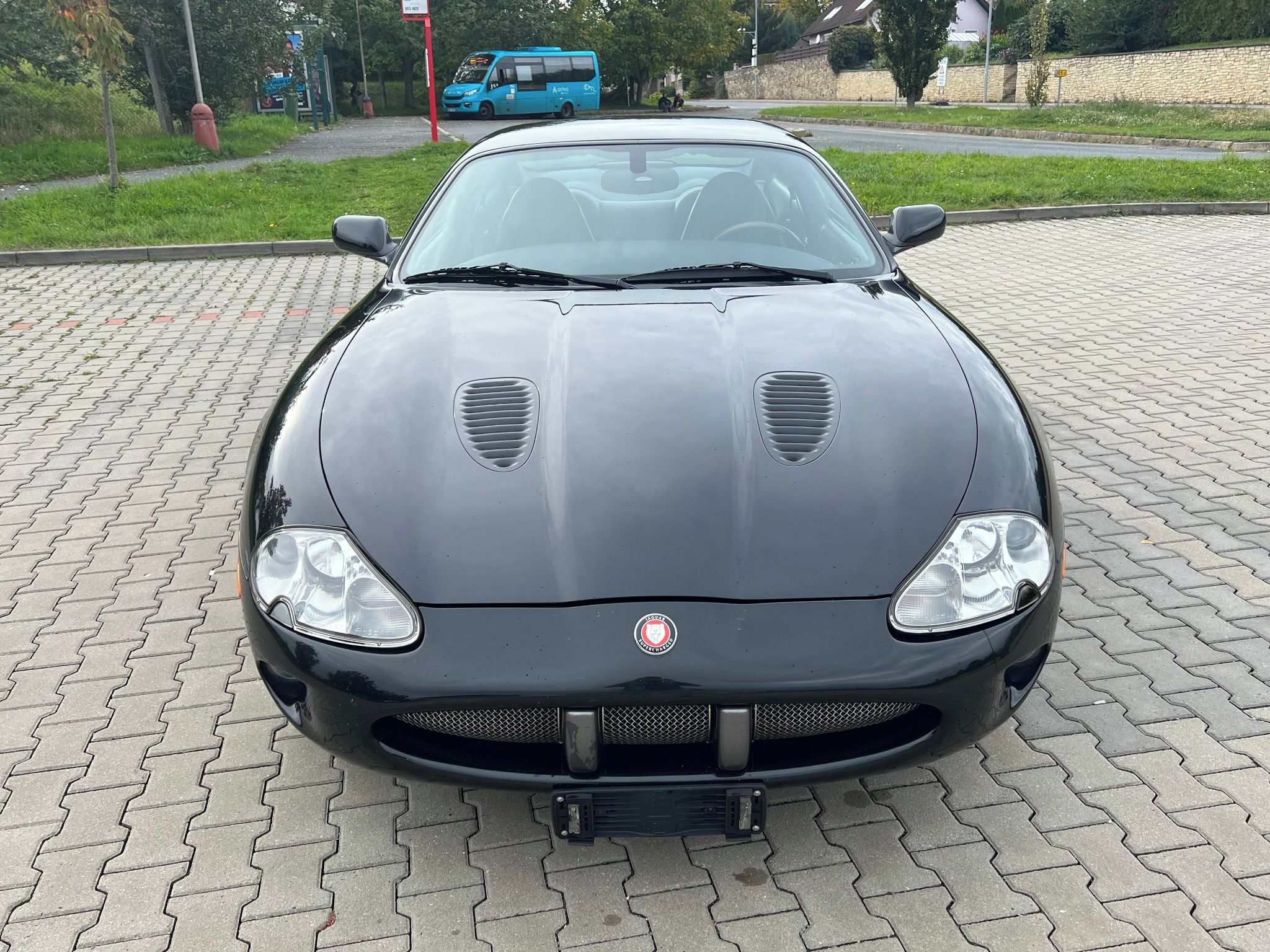 Jaguar XKR, 4.0 V8 Supercharged. Navi. - fotka 4