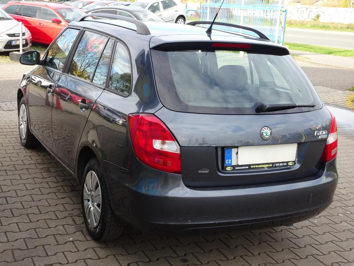 Škoda Fabia, 1.2 Combi - fotka 4