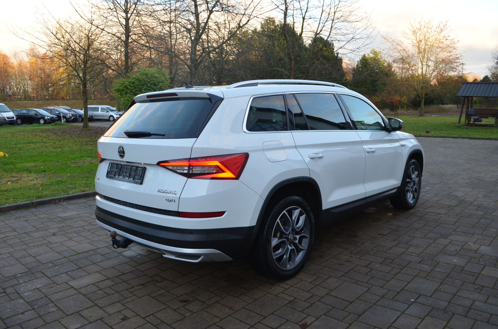 Škoda Kodiaq, SCOUT 2.0TDI 140KW DSG 4*4 TOP - fotka 6