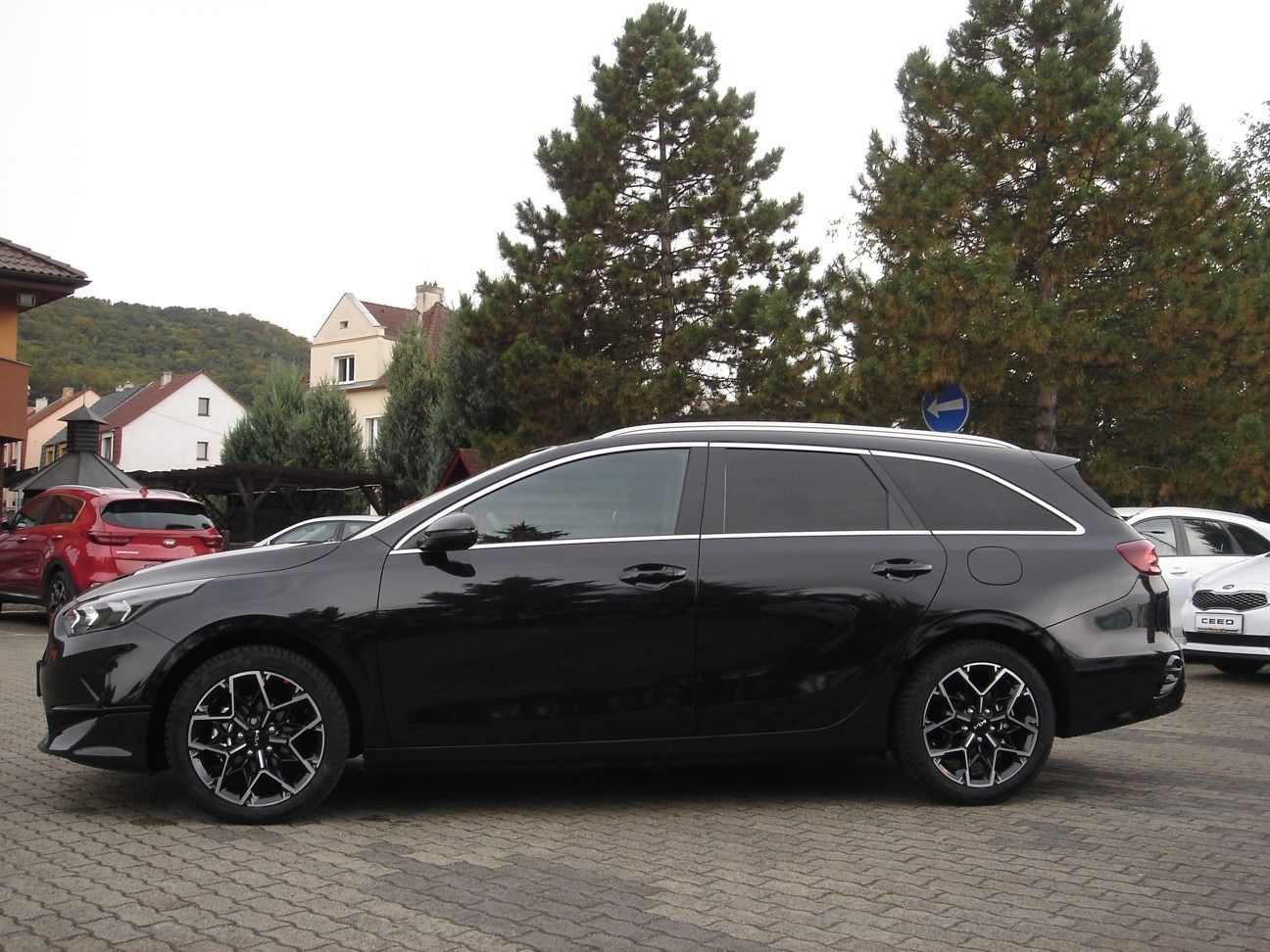 Kia Cee´d SW, 1.5 T-GDi EDICE 30 SLEVA - fotka 3