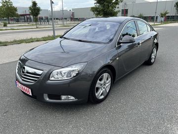 najeto 144500 km,