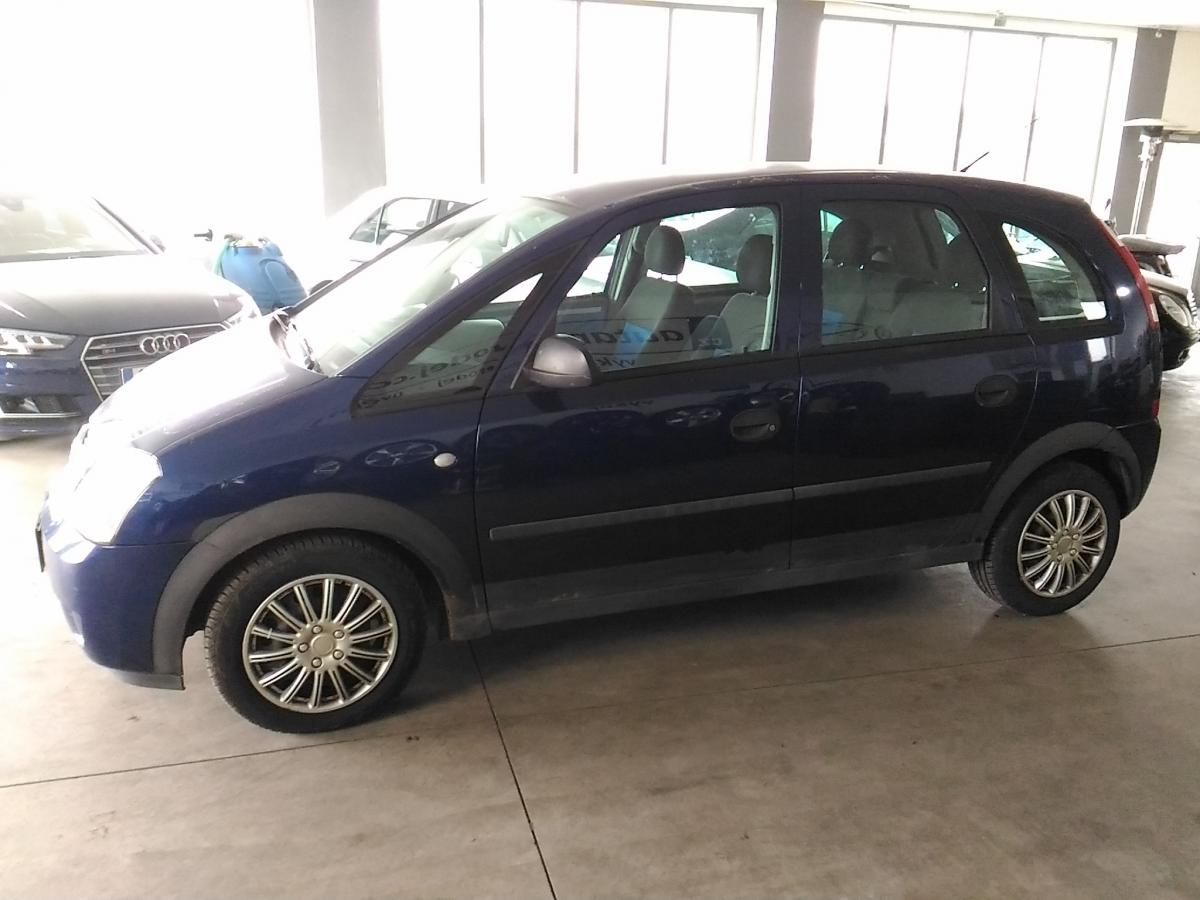 Opel Meriva, 1,6I,74KW,KLIMA,NA DÍLY - fotka 4