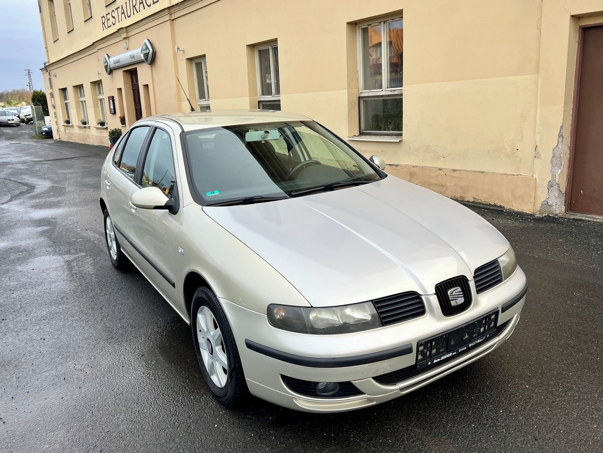 Seat Leon, 1.6i 16V. 77kW Klima. - fotka 3