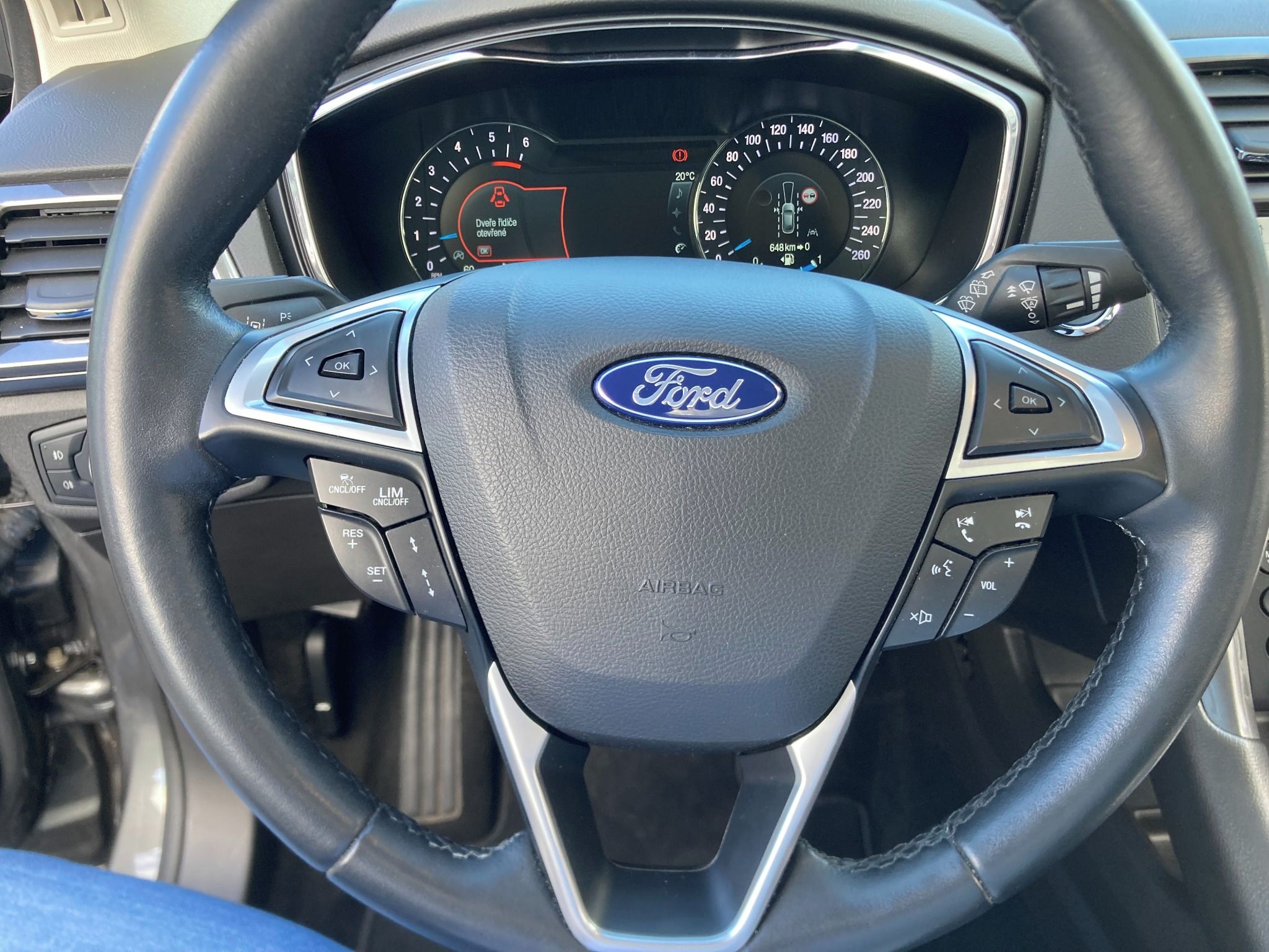 Ford Mondeo, 2,0 TDCi 110kW Titanium - fotka 6