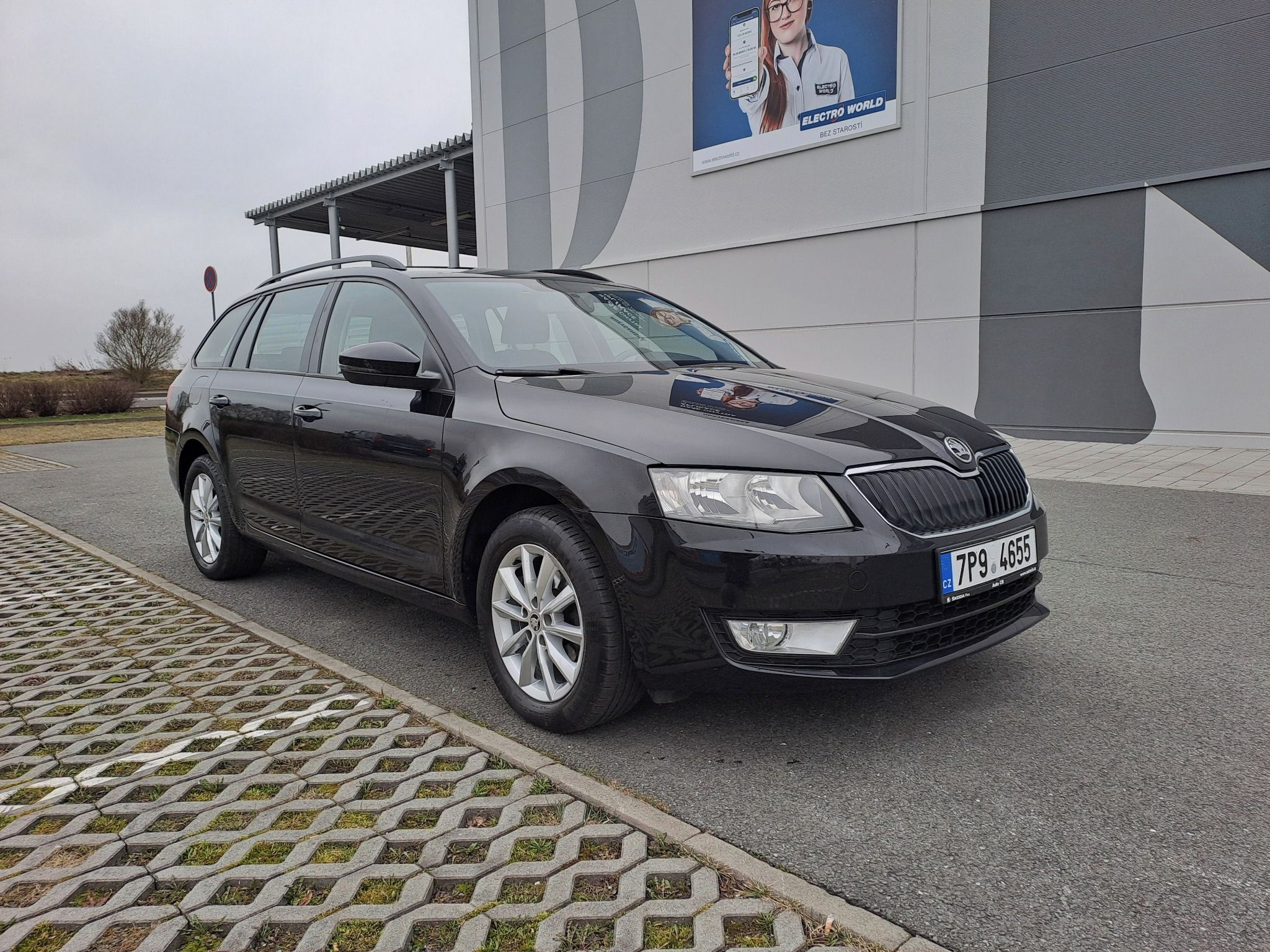Škoda Octavia, 1.6TDI 81KW 2.MAJ VELMI PĚKNÁ