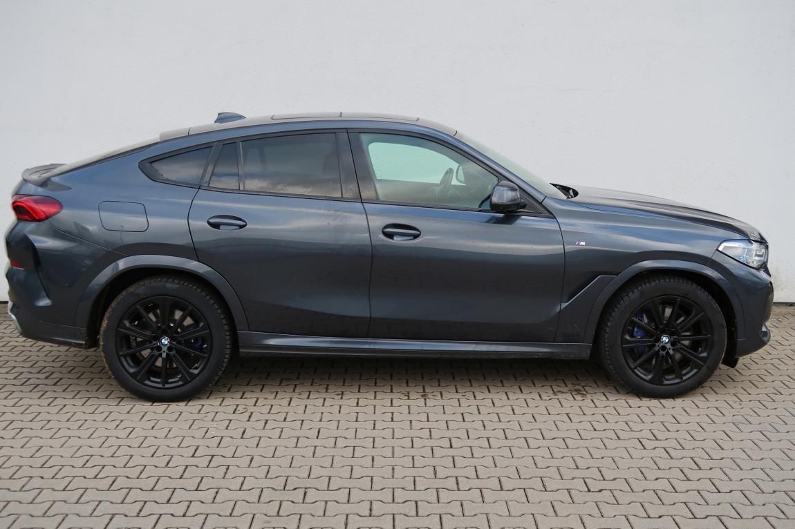 BMW X6, xDrive40i - fotka 5
