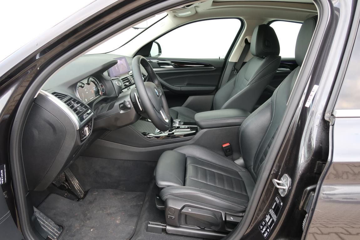 BMW X4, xDrive20d - fotka 2