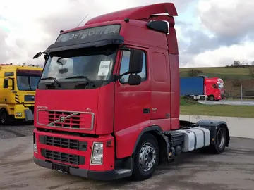 Volvo FH, 13 440 42T EURO 5 low deck
