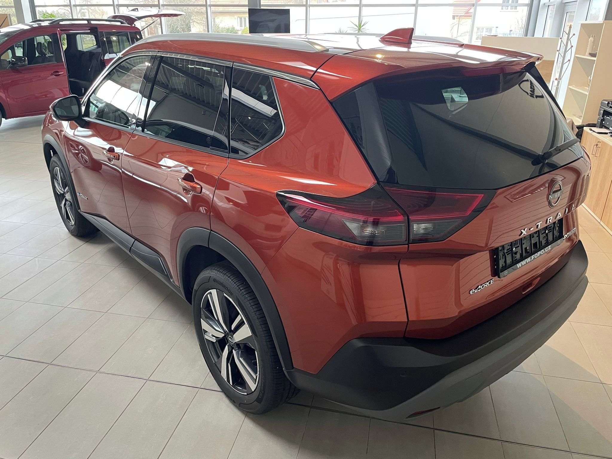 Nissan X-Trail, E-POWER 213HP AWD e-4ORCE 5ST - fotka 4