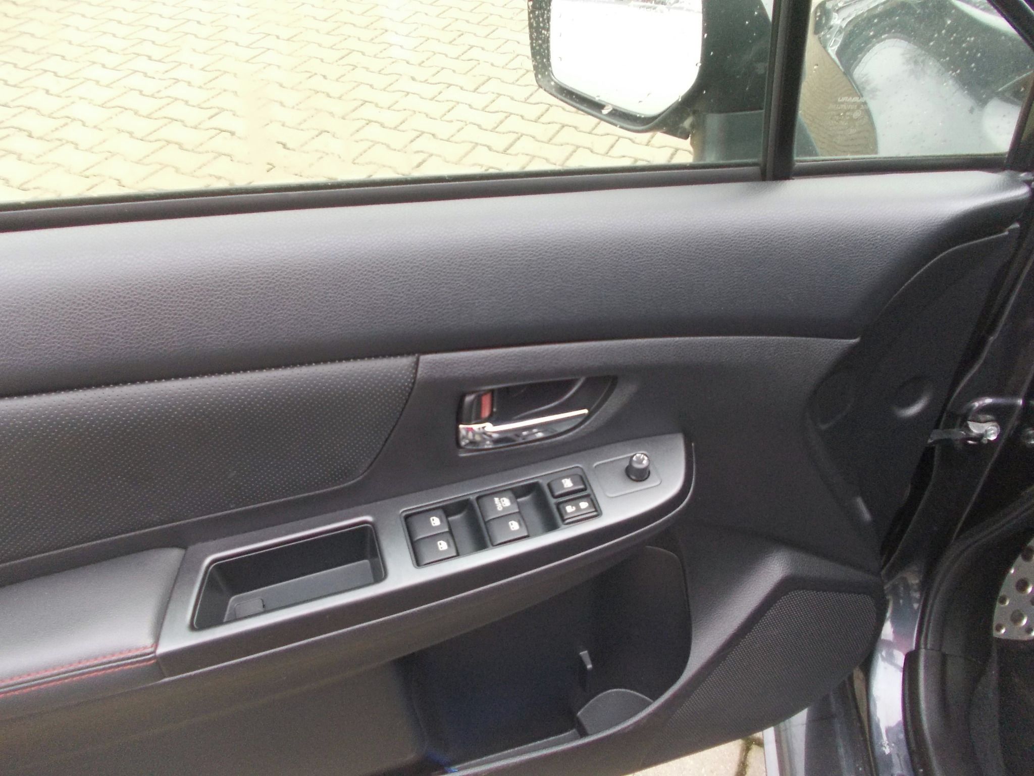 Subaru WRX STI, 2.0 197KW AUTOMAT - fotka 5