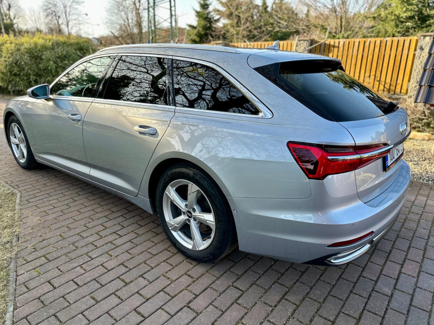 Audi A6, 40Tdi Sport 150kw - fotka 5