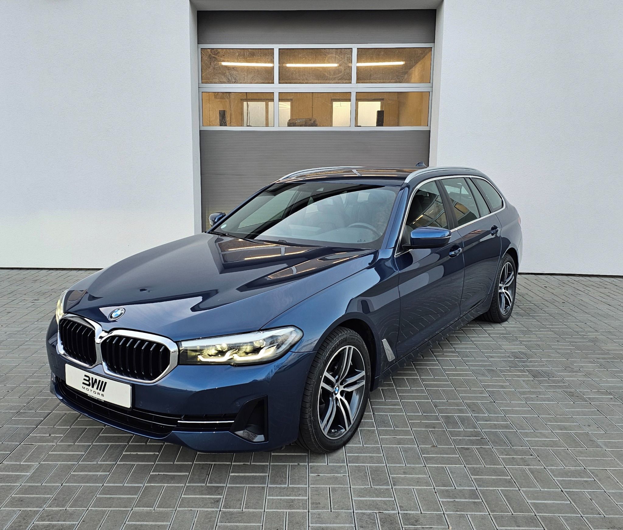 BMW Řada 5, 520d xDrive Touring