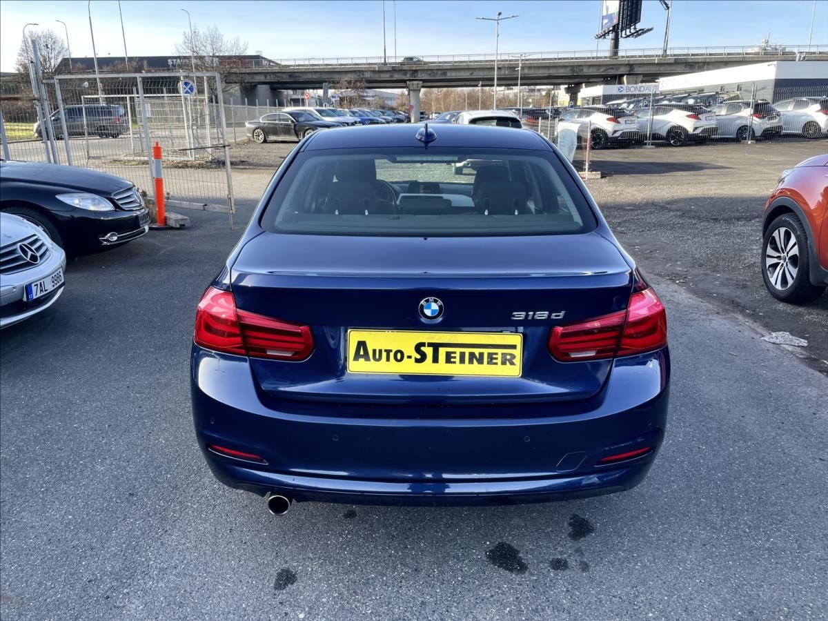 BMW Řada 3, 2,0 318d ADVANTAGE - fotka 6
