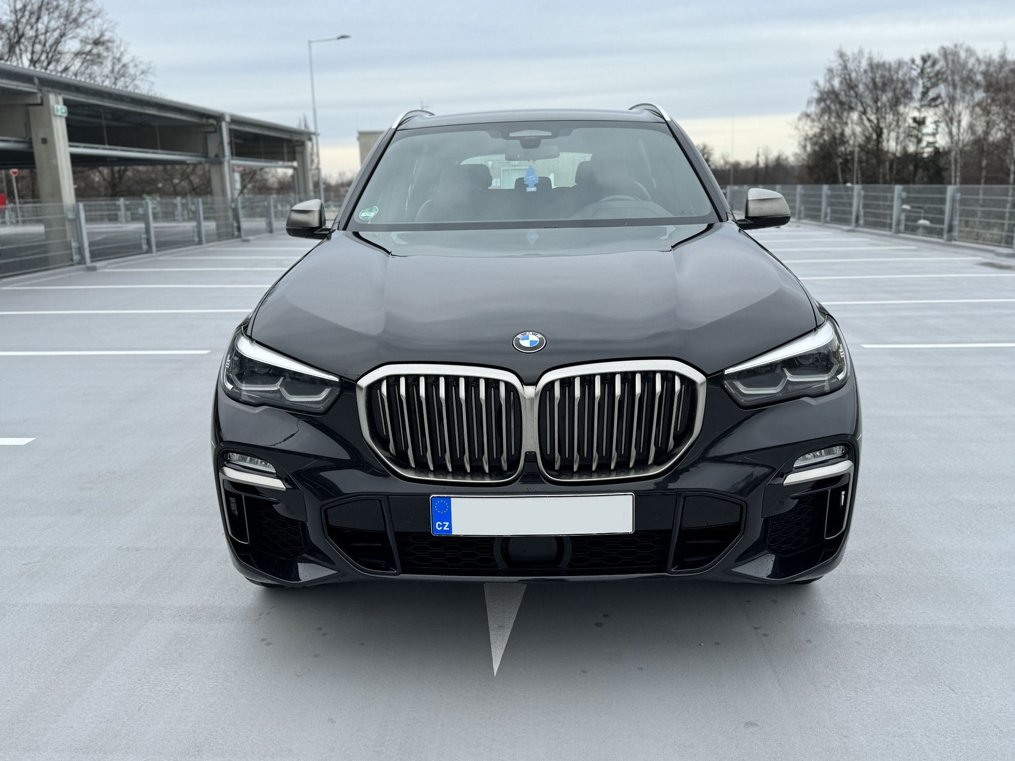 BMW X5, M50d - vzduch, tažné, DPH - fotka 3