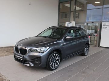 xDrive18d Sport Line