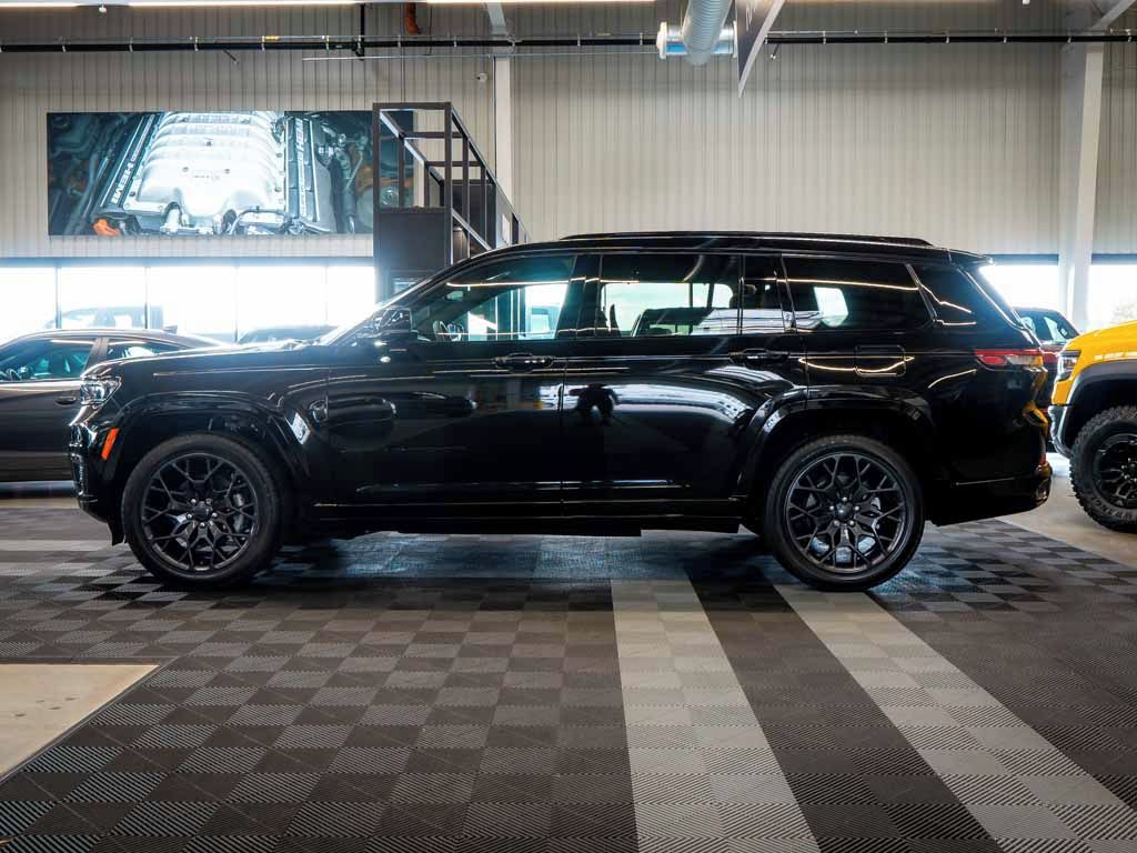 Jeep Grand Cherokee, 5.7 Summit Reserve L V8 HeadUp - fotka 2