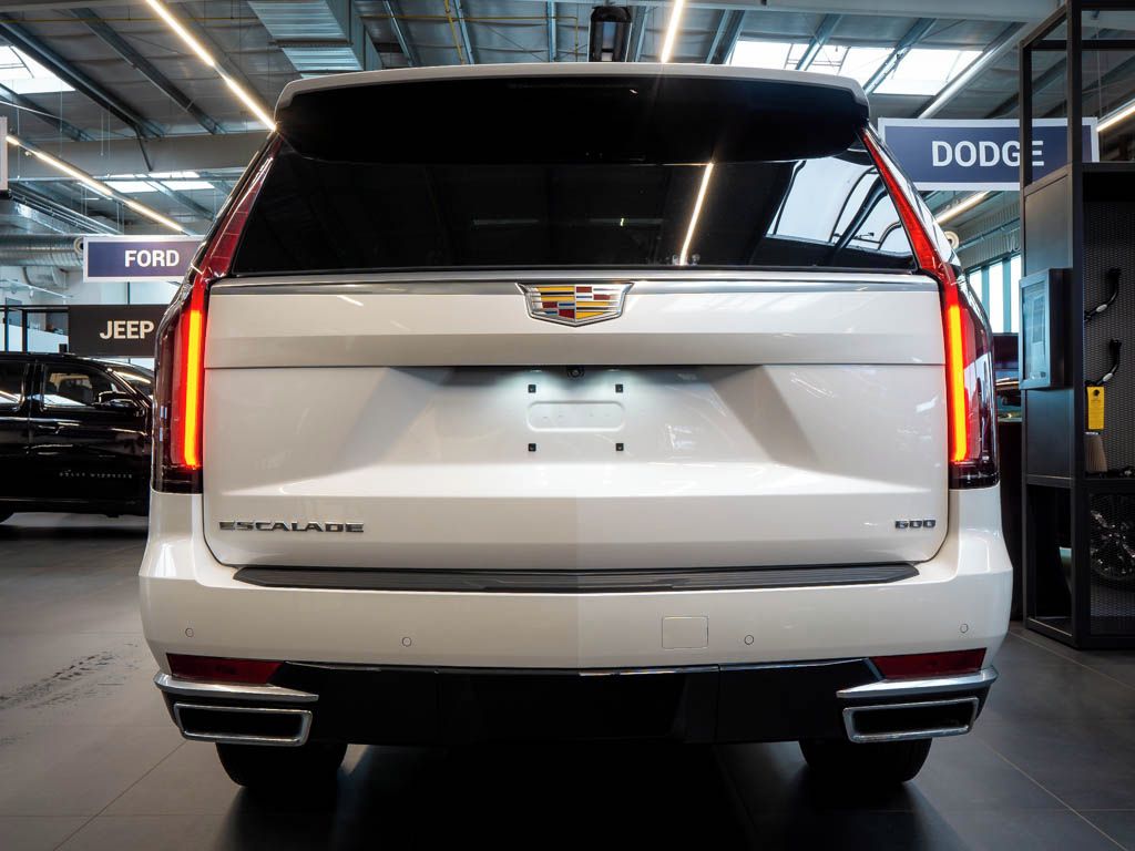 Cadillac Escalade, 6.2 Premium Luxury Platinum - fotka 5