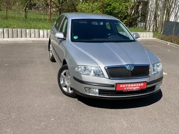 Škoda Octavia, 1,6 75kW Eleganece, TOP stav
