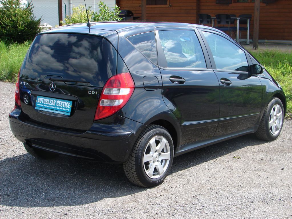 Mercedes-Benz Třídy A, 180 CDI SERVISKA - fotka 4