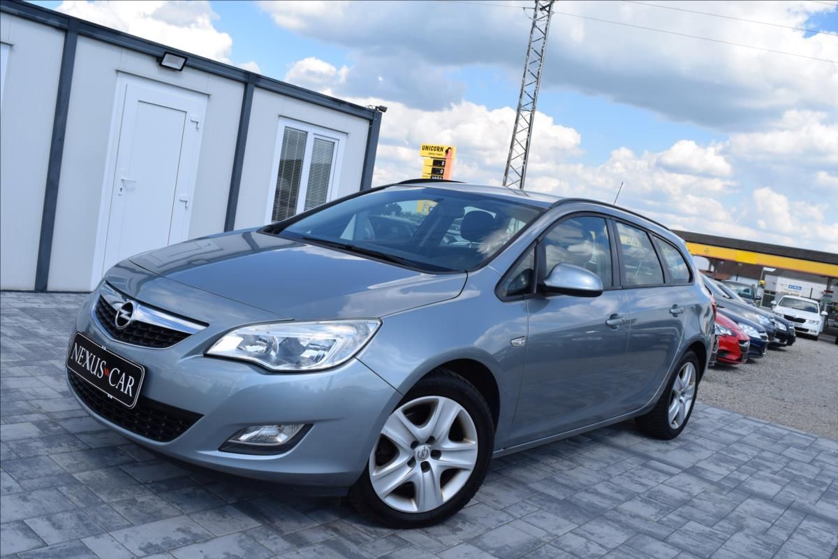 Opel Astra, 1,7 CDTi 81kW TAŽNÉ SERVIS